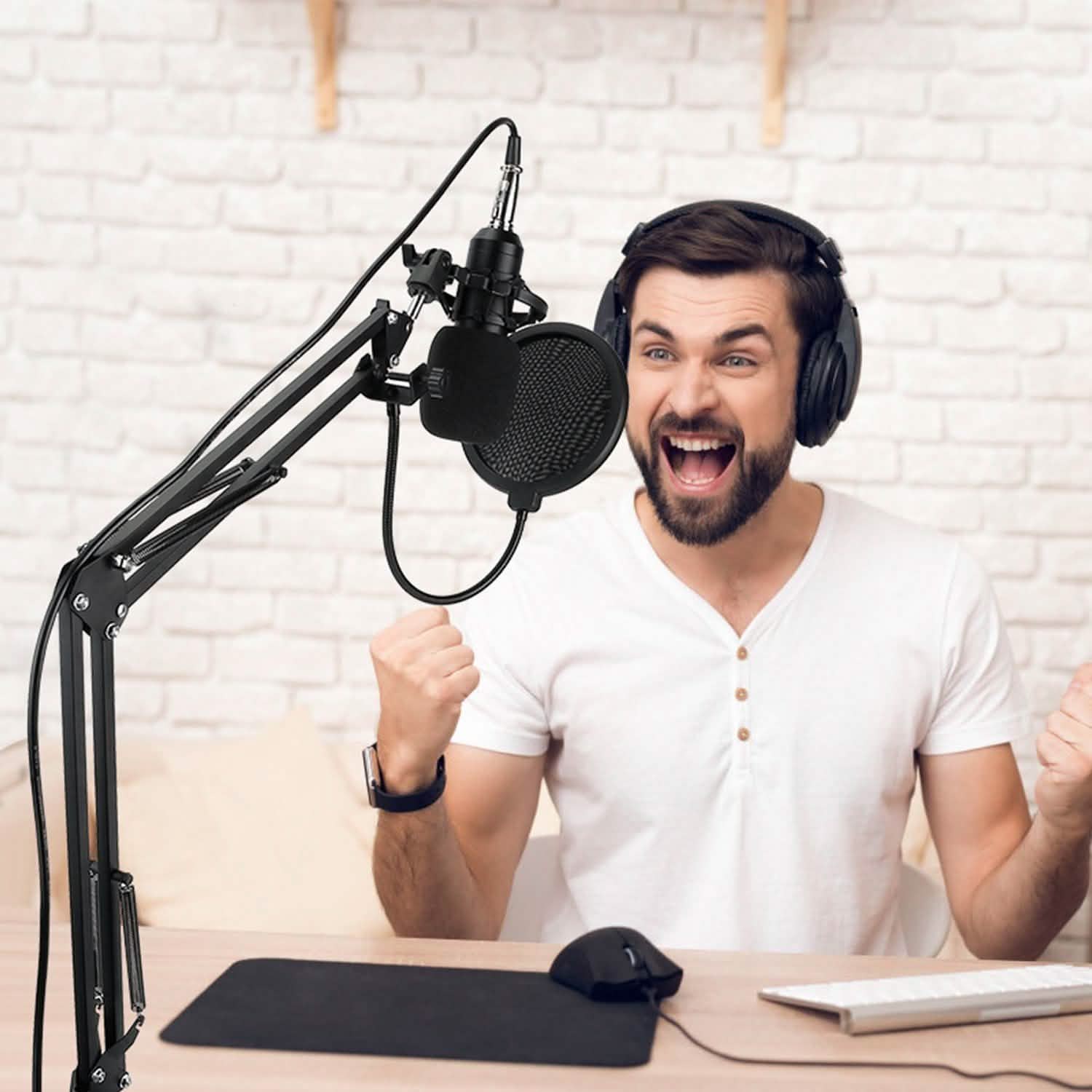 Microphone à condensateur avec support antichoc et bras articulé réglable, carte son