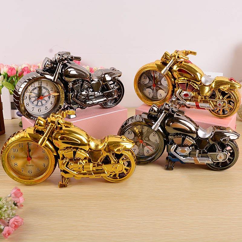 Réveil analogique silencieux motif moto créatif, réveil de bureau, cadeau d'anniversaire créatif pour la maison, horloge sympa