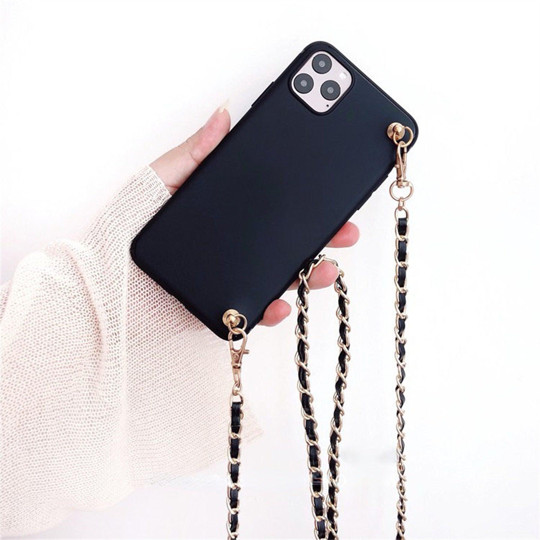 Coque de téléphone collier bandoulière pour Xiaomi Redmi Note 11 10 9 Pro 11s 10s 9T Mi 11T 10T Bracelet en cuir avec chaîne Housse de protection Coque de téléphone bandoulière en cuir noir avec chaîne dorée Design unique Coque de téléphone en cuir