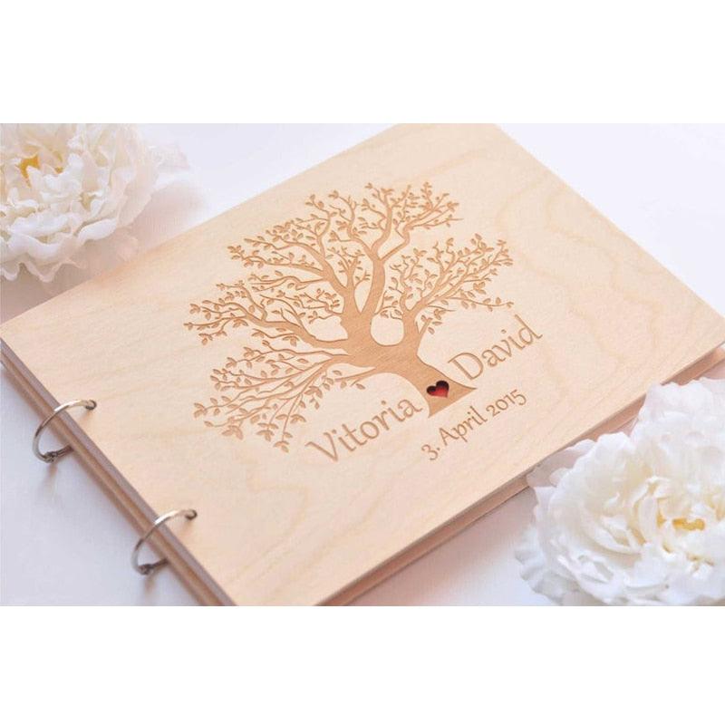 Livre d'or de mariage en bois de chêne classique gravé sur mesure, Décoration de mariage rustique, Album photo en papier, Album de scrapbooking en papier, Albums de scrapbooking pour bébé et famille, Cadeau d'anniversaire de famille pour couple