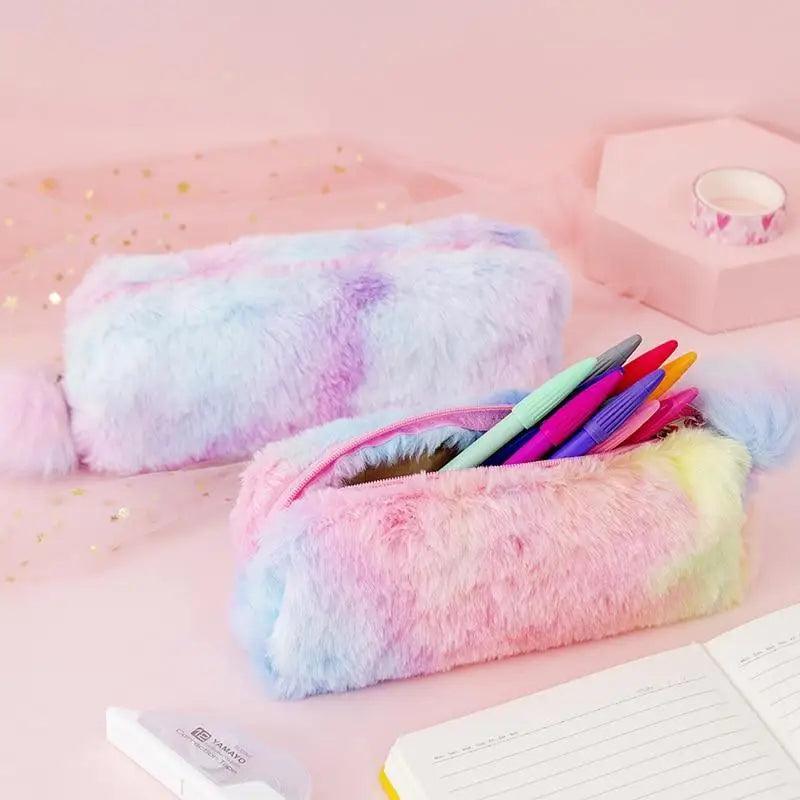 Trousse à crayons pour étudiantes en peluche douce, couleur bonbon mignonne, créative, grande capacité, pochette pour filles