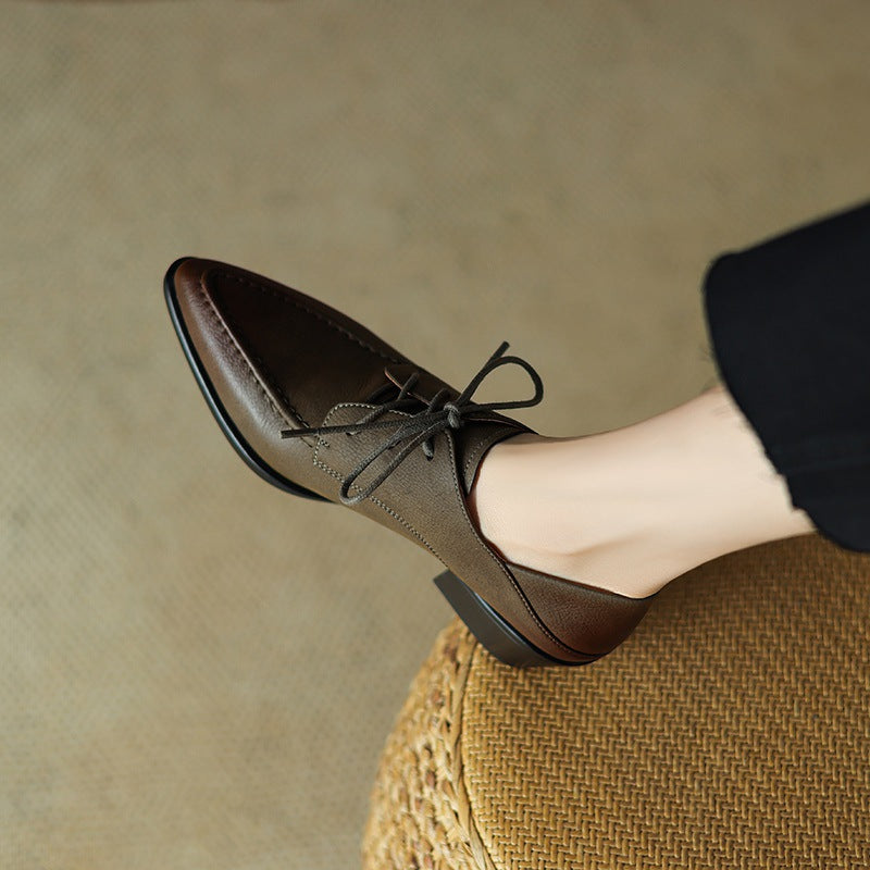Chaussures rétro à talon épais et bout pointu pour femme