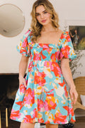 Mini-robe imprimée froncée à manches bouffantes pour femme - Chic et ludique, avec détails à volants et coupe féminine