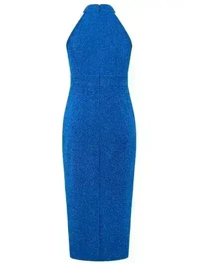 Robe sans manches à col montant, froncée et fendue