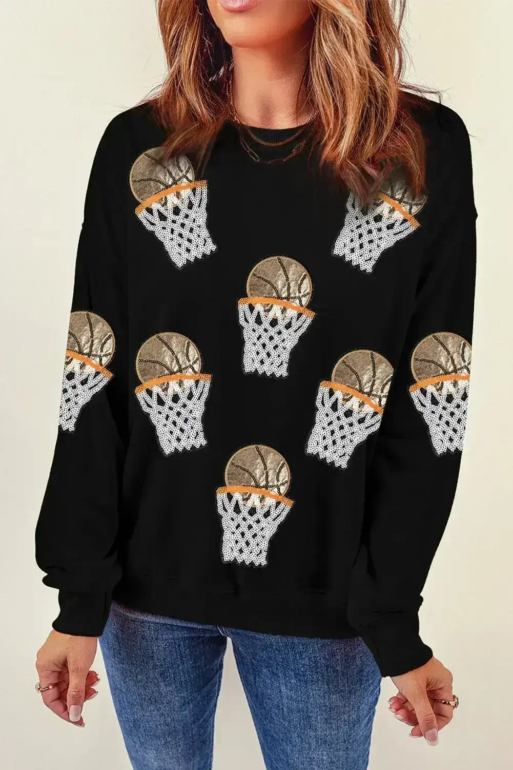 Sweat-shirt graphique à col ras du cou "Game Day" noir de basketball avec écussons