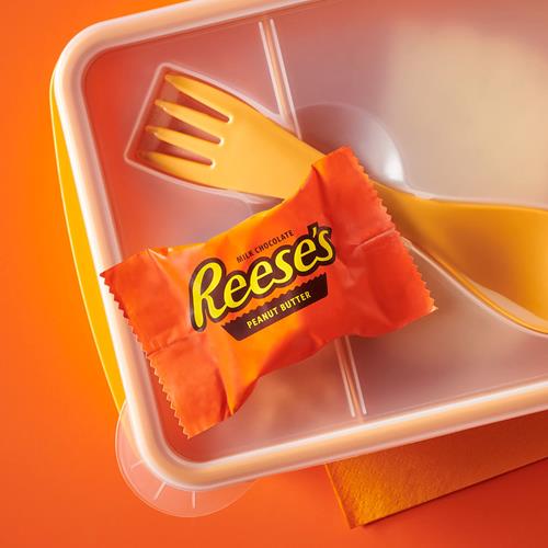 Reeses Milk Chocolate Snack Size Peanut Butter Cups, Candy Bag, 10.5 Oz
