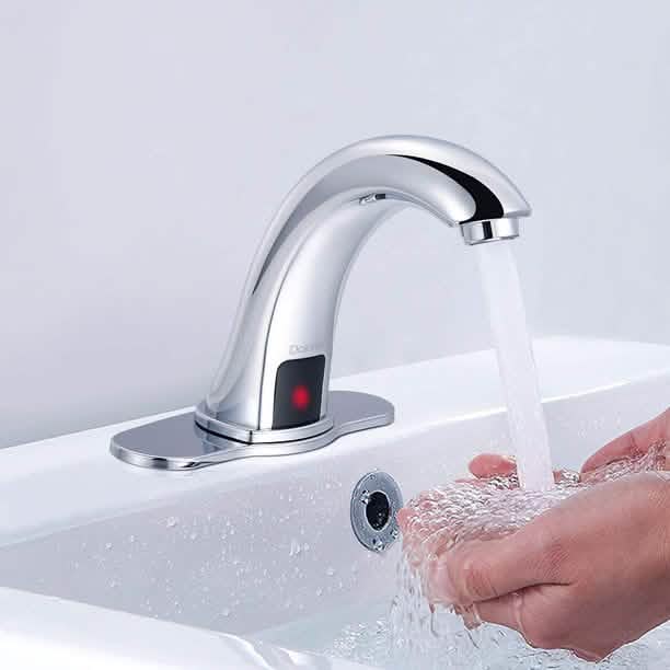 Robinet de salle de bain Dalmo sans contact à piles