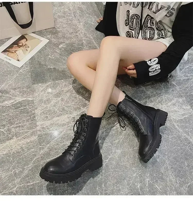 Bottes Martin Strass – Étincelle d'Audace. Démarche Assurée.