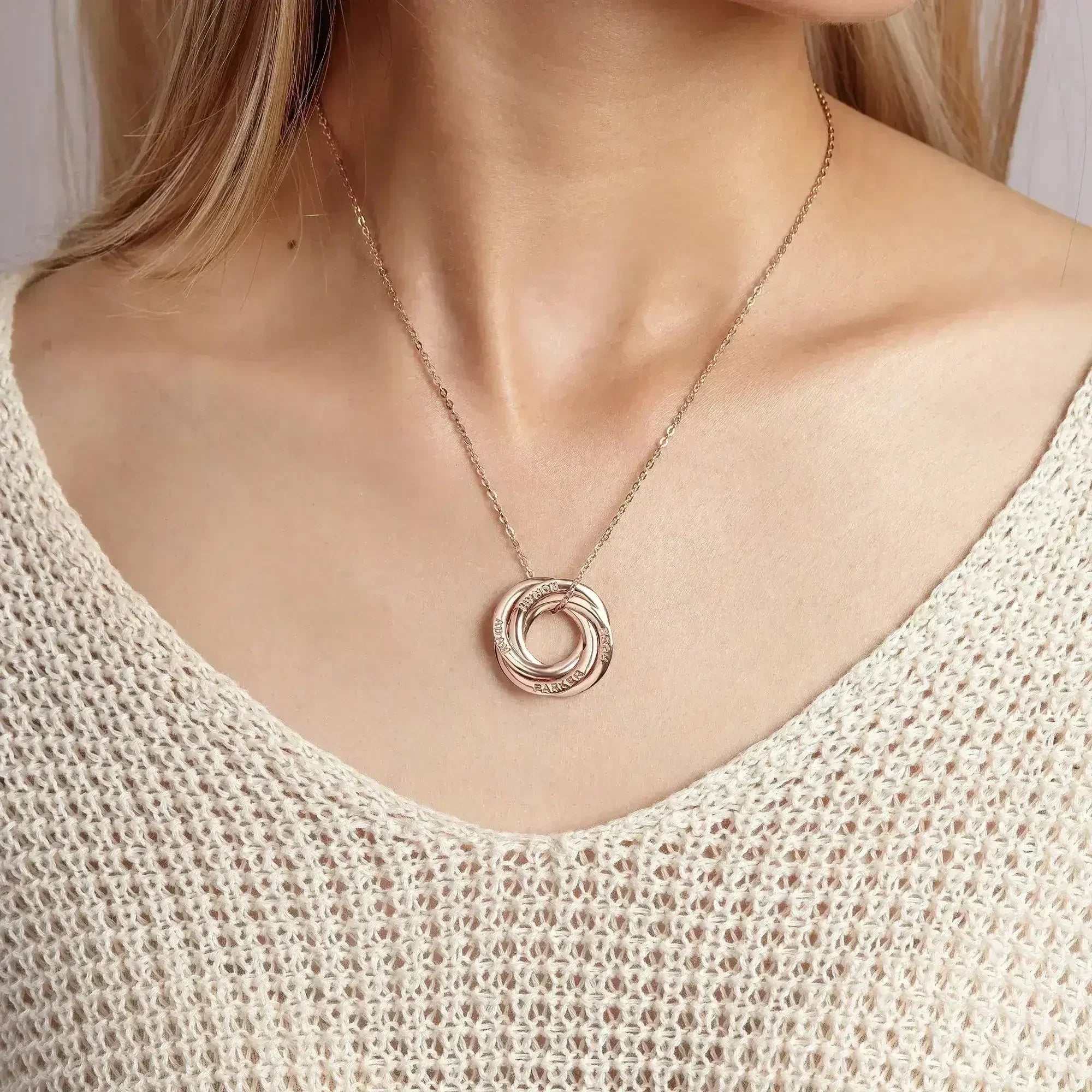 Collier prénom enfant, Cadeau personnalisé pour grand-mère, Collier de famille