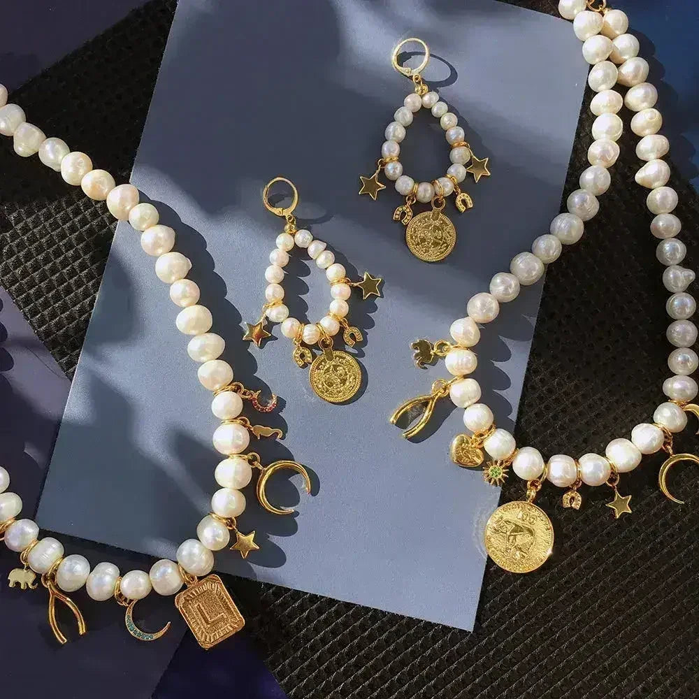 Boucles d'oreilles perles porte-bonheur | Perles d'eau douce plaquées or - Femstylo