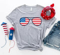 T-shirt lunettes de soleil drapeau américain | Coton premium | Bella Canvas
