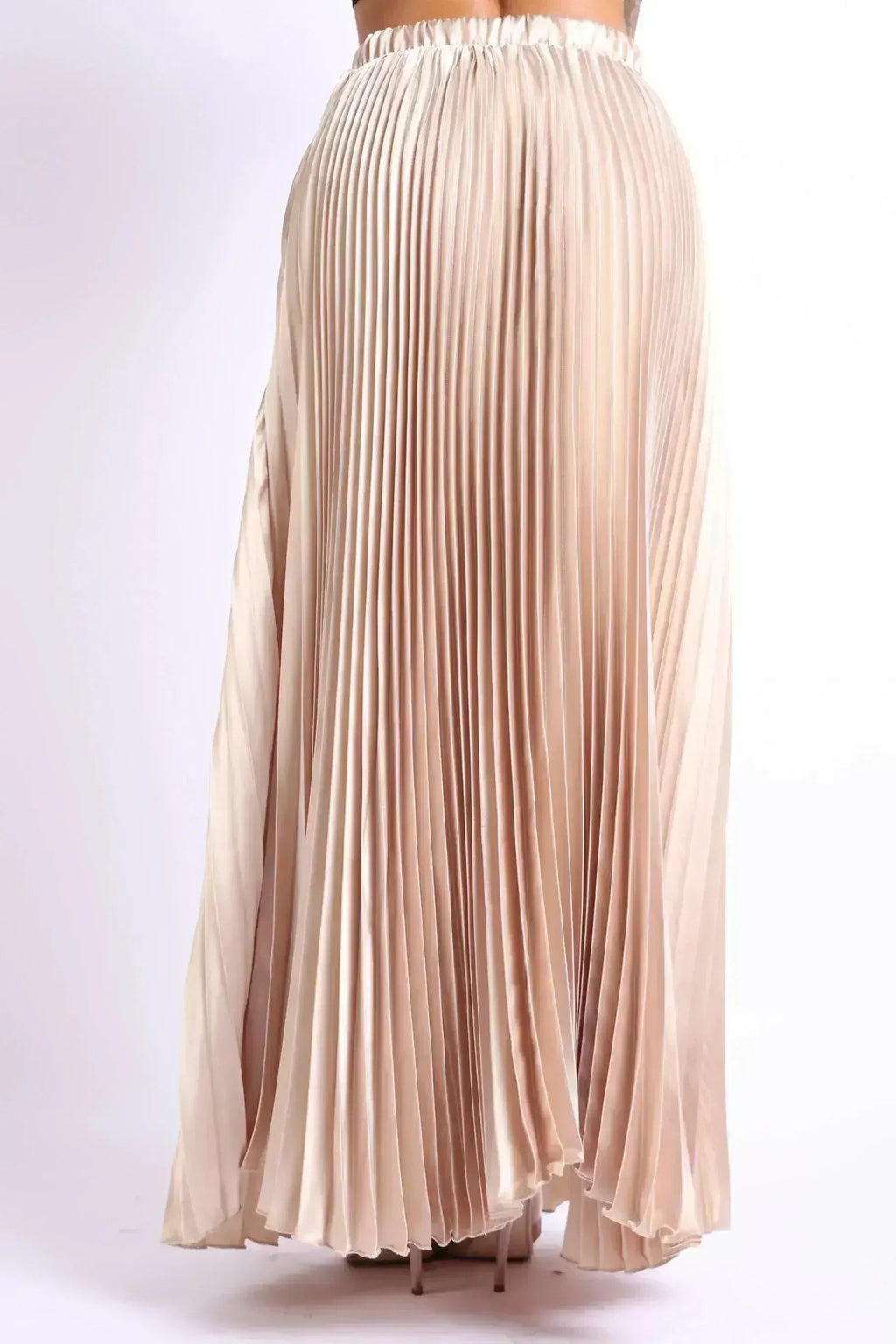 Jupe longue plissée en satin taille haute élastique coupe trapèze, pour soirée/bal de promo, couleur TAUPE