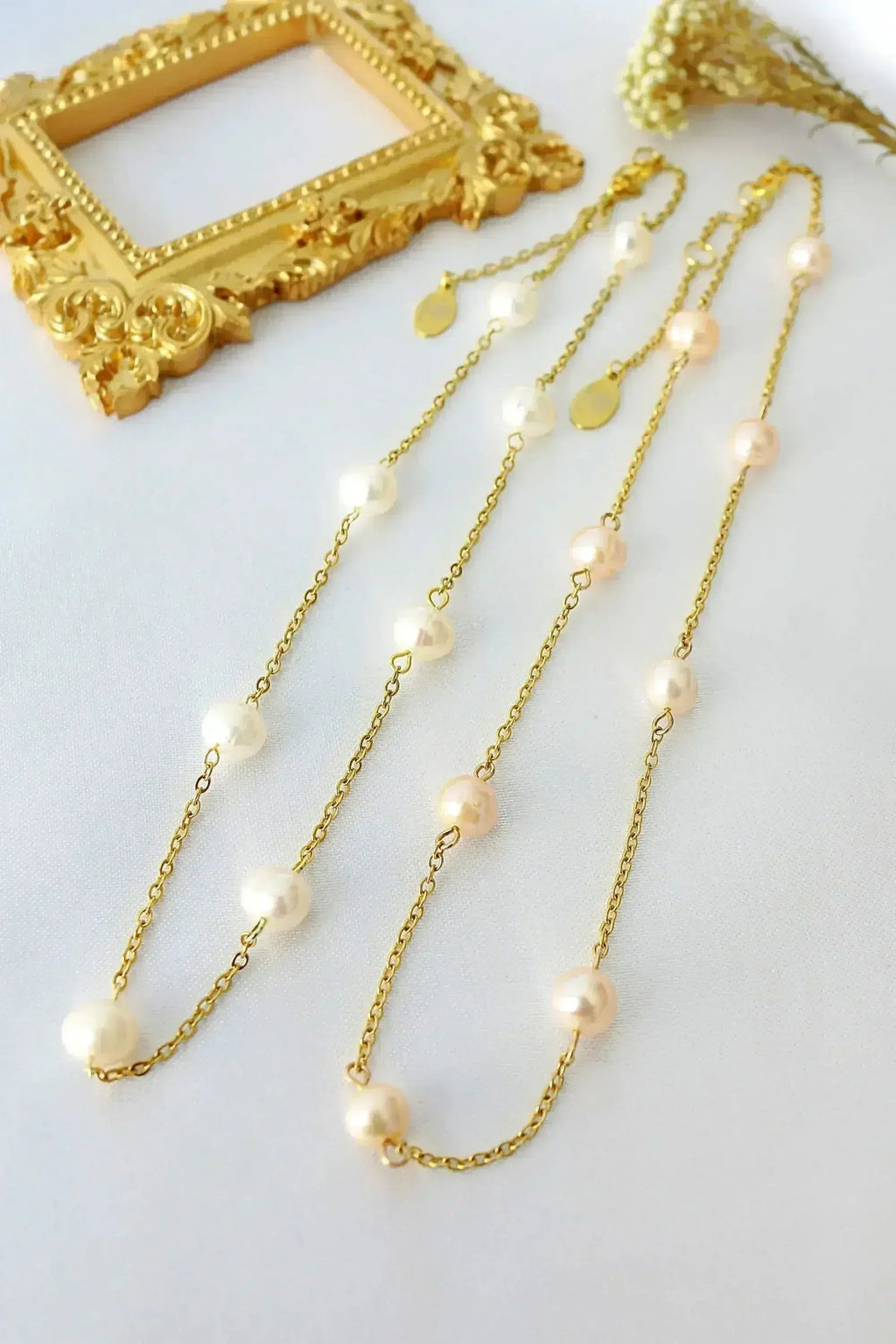 Collier ras du cou en perles baroques - Or 24 carats et perles roses/crèmes | Femstylo