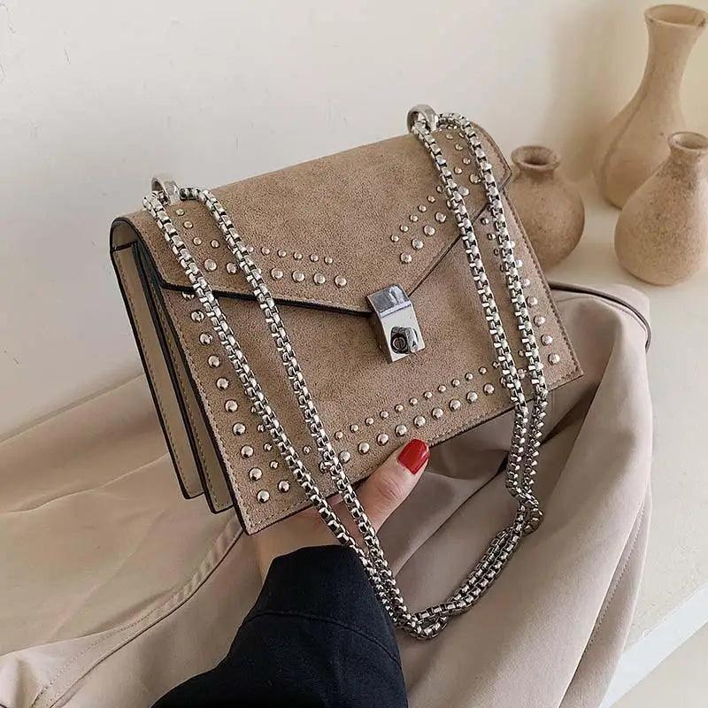 Sacs à bandoulière en cuir à récurer éblouissants pour femmes et filles Sac à bandoulière de luxe avec chaîne et rivet - Petits sacs à main pour femmes