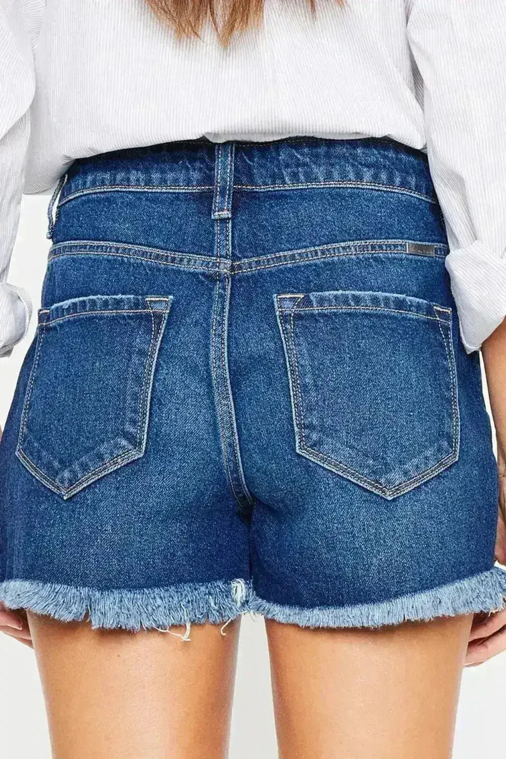 Short en jean taille haute à ourlet effiloché Kancan