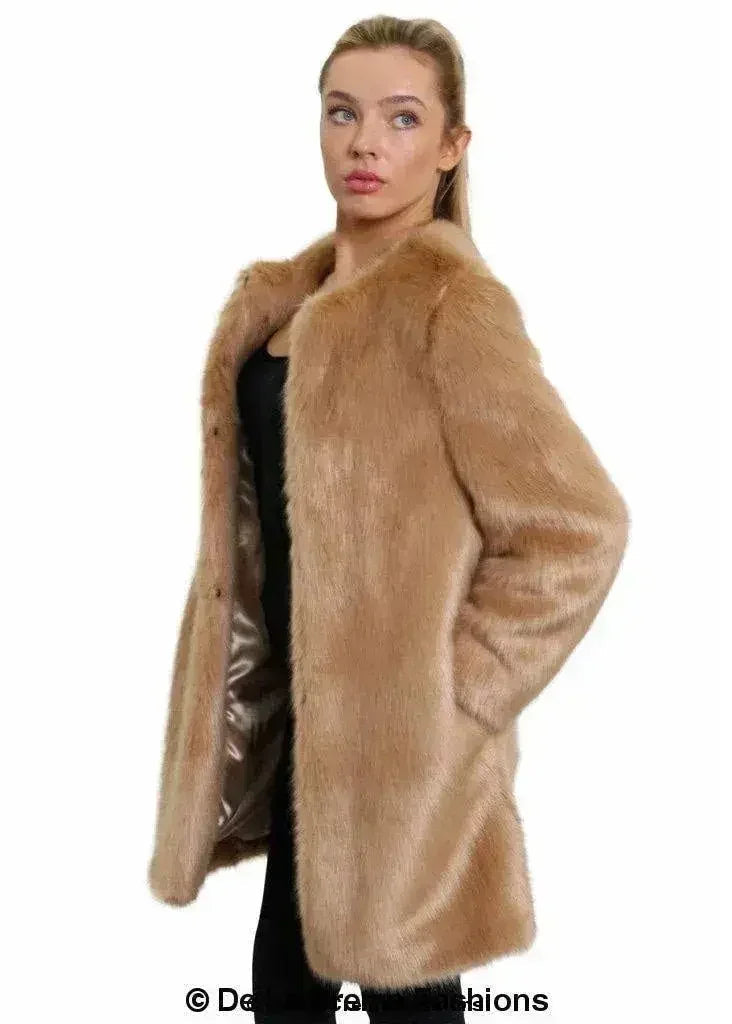 Manteau classique en fausse fourrure De La Creme pour femme
