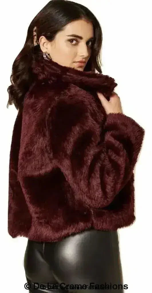 Blouson aviateur court en fausse fourrure De La Creme pour femme