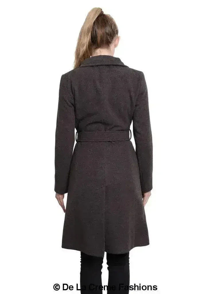 Manteau longueur hanches simple et efficace