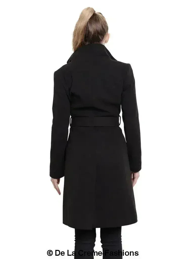 Manteau longueur hanches simple et efficace