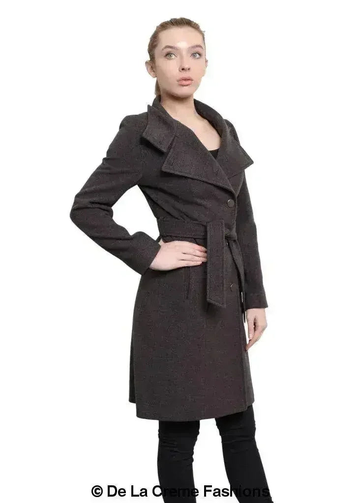 Manteau longueur hanches simple et efficace