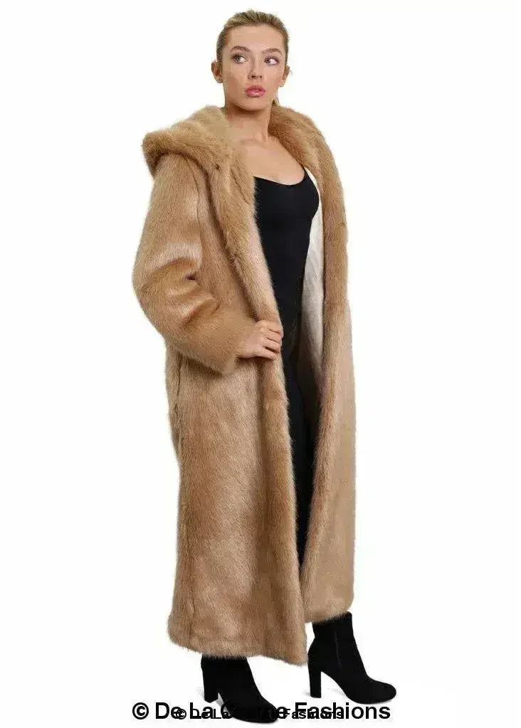 De La Crème - Manteau long emblématique à capuche en fausse fourrure pour femme