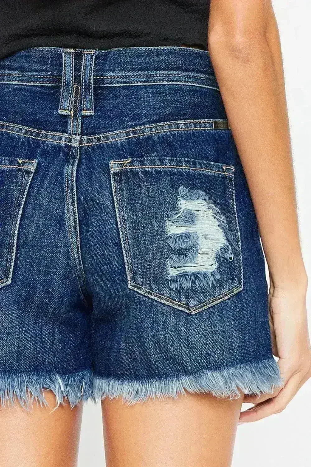 Short en jean à ourlet brut et braguette boutonnée Kancan