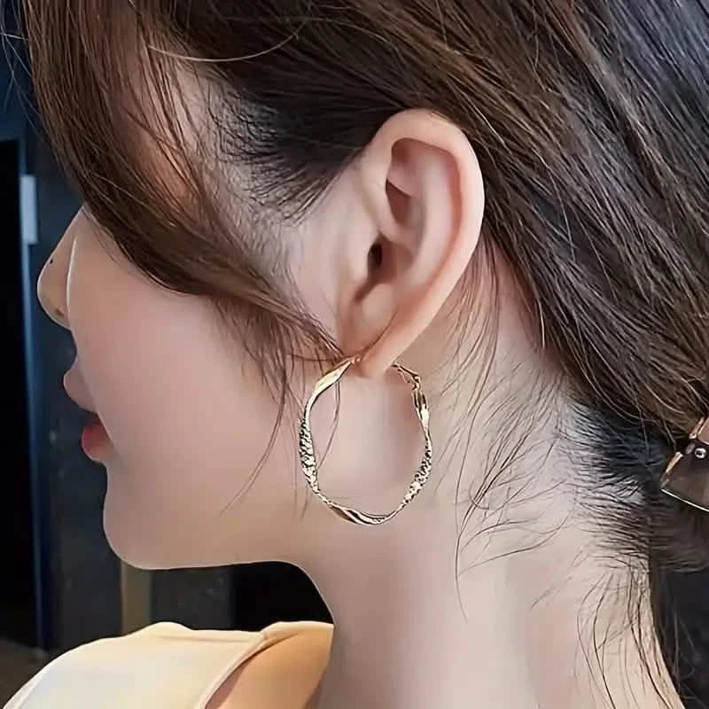 Boucles d'oreilles femme design texture douce et soyeuse
