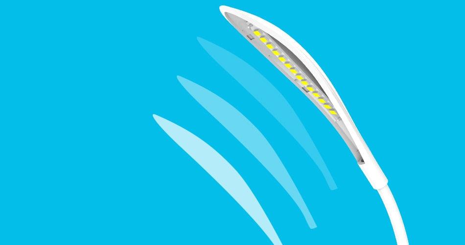 Lampe de bureau USB à LED, lampe de table 14 LED avec clip, lampe de lecture de chevet, lampe de bureau LED tactile 3 modes, lampe de table décorative bleue, jolies lampes d'étude pour la décoration de chambre.