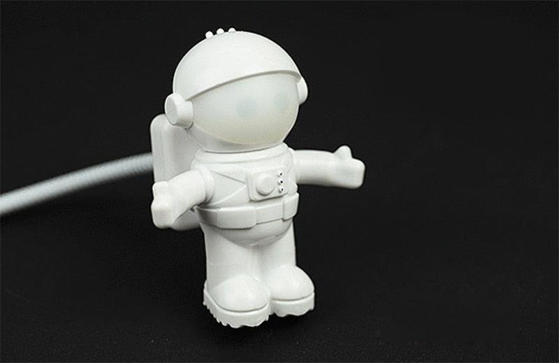 Lampes de bureau Lumières Nouvelle Mode Originalité Romantique Bébé Ampoules LED Port USB DC Résine Bouton Interrupteur Cale Nuit Prise Astronautes Lampe de Table Décorative Lampes d'Étude Mignonnes pour Décoration de Chambre