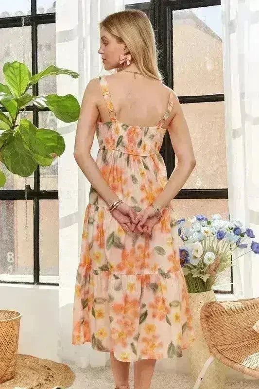 Robe mi-longue ADORA à dos smocké et bretelles réglables