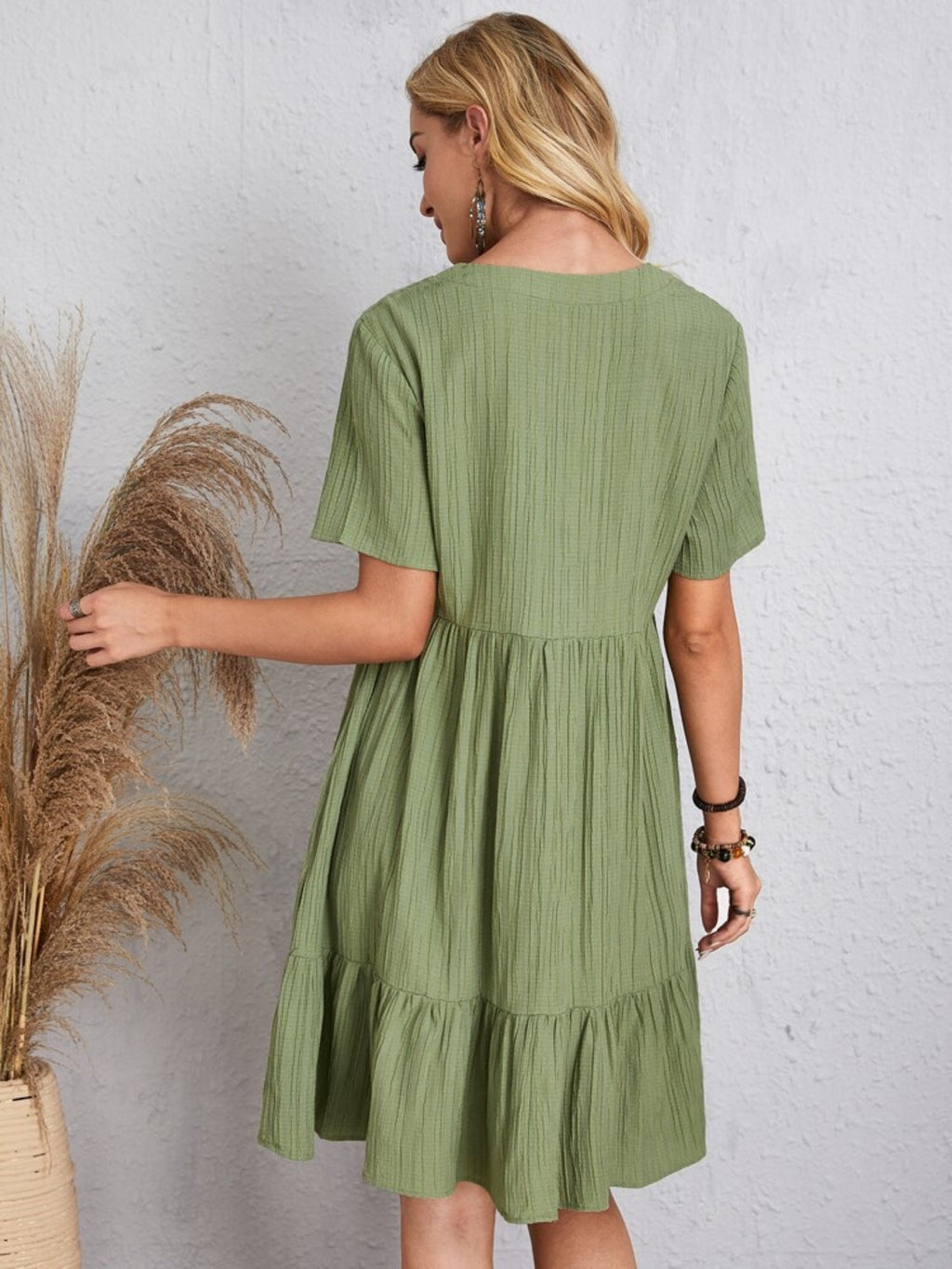 Robe Classique Col V Manches Courtes Décontractée et Confortable pour Femmes