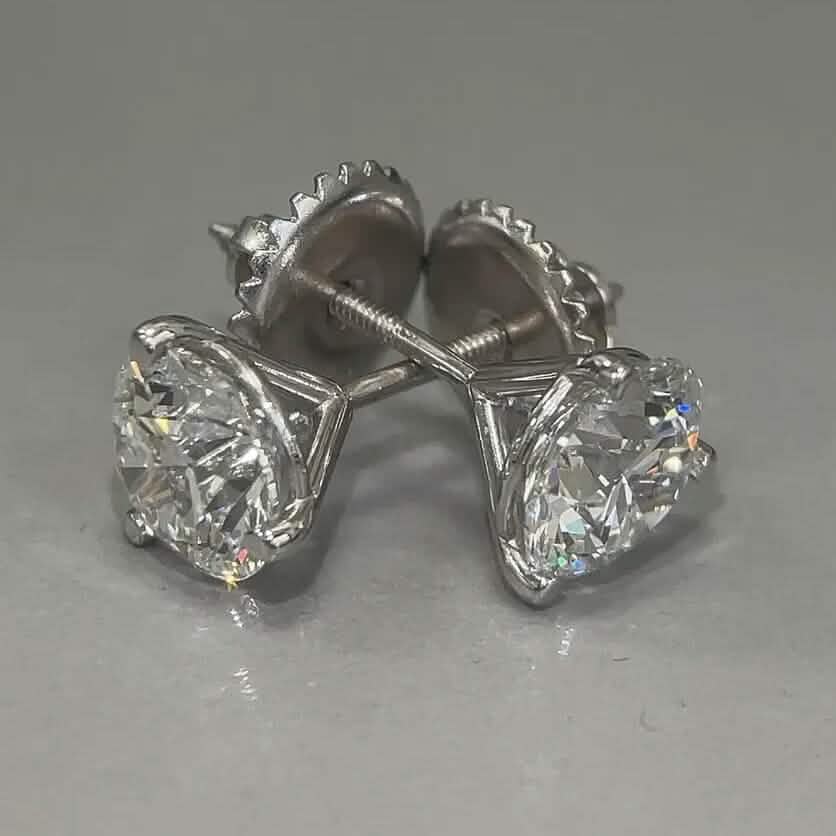 Puces d'oreilles diamants F VS2 ronds 4 carats créés en laboratoire Or blanc 14K avec fermoir à vis