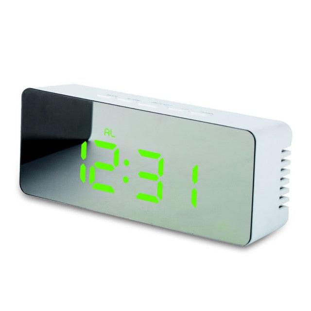 Réveil numérique Réveils Volume Réglable pour Chambre Horloge Électronique 7 Pouces Numérique Réveils de Bureau pour Chambre d'Enfant Écran LED pour Chambre d'Enfant Température Fonction Snooze Horloge de Table Horloge LED Montre Électronique de Table