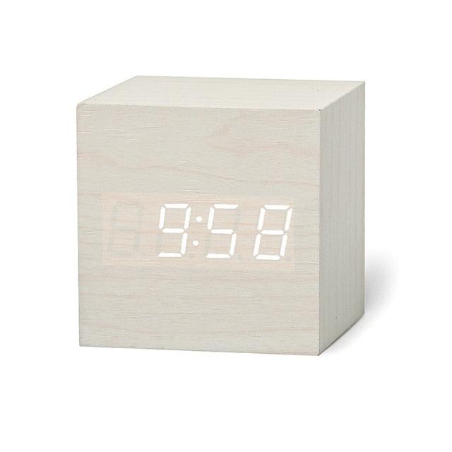 Réveil numérique en bois à LED, horloge rétro lumineuse en bois, affichage LED électronique, 3 doubles alarmes, petite horloge cubique en bois pour décoration de bureau et de table, commande vocale, fonction snooze, outils de bureau.