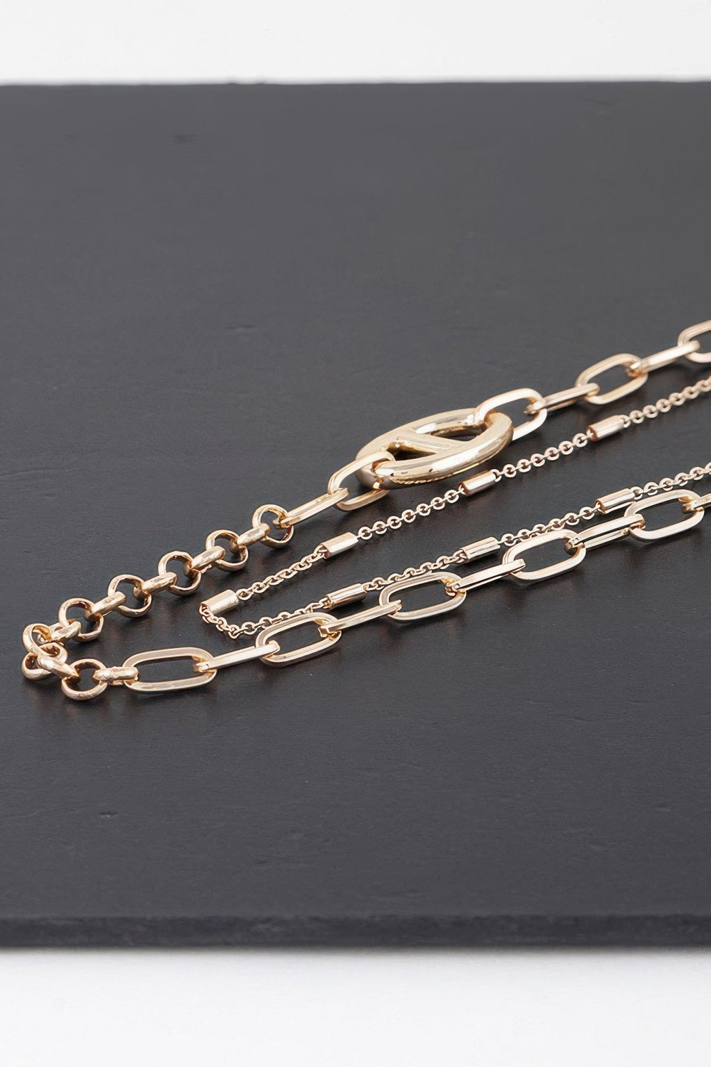 Collier ras du cou à double chaîne maillons