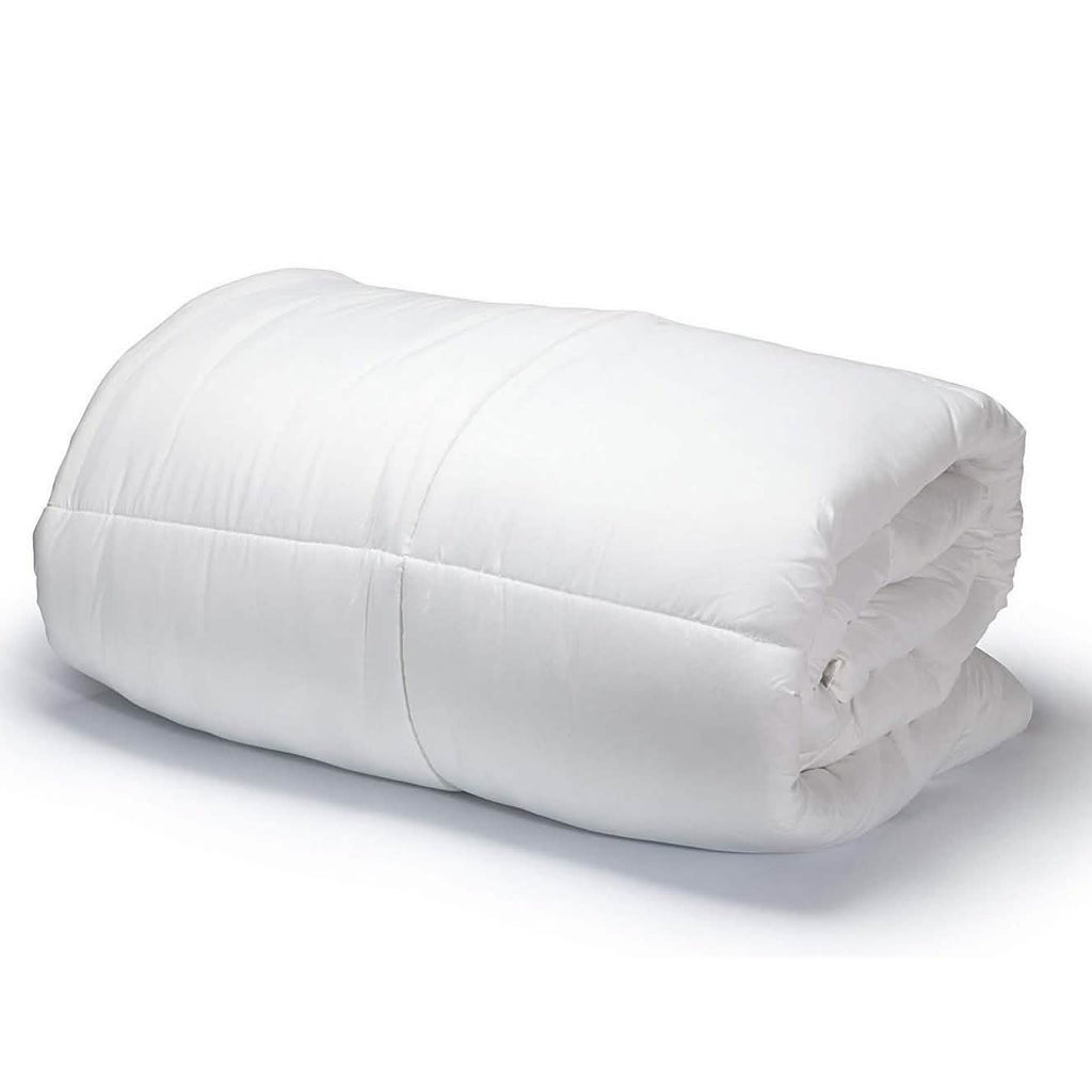 Couette en microfibre garnissage synthétique