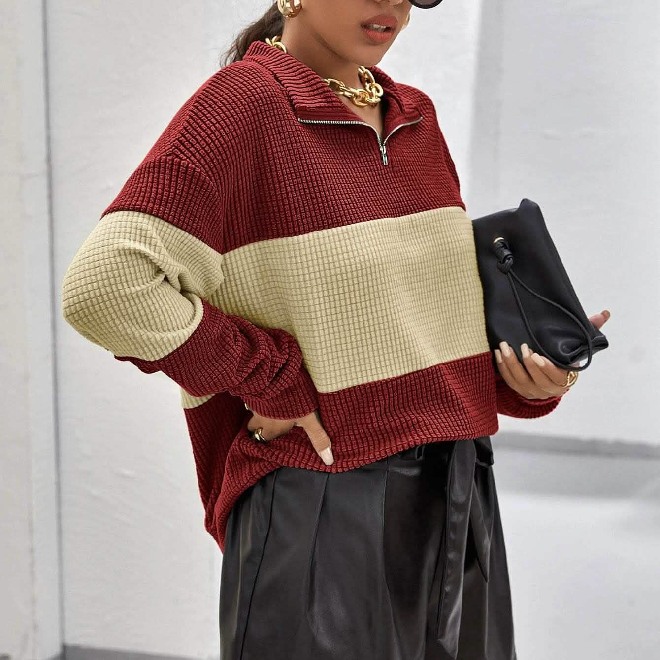 Pull mi-zippé texturé bicolore à épaules tombantes