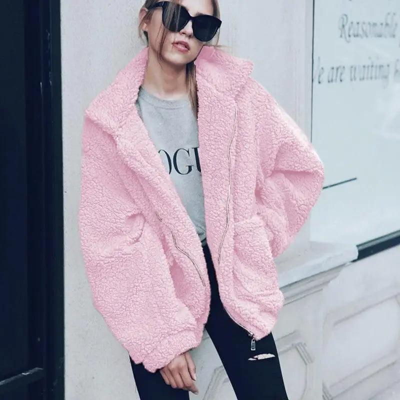 Manteau en fausse fourrure durable pour femme, collection automne hiver, veste décontractée et chaude en fourrure douce avec fermeture éclair, manteau en peluche avec poches, grande taille, style Teddy.