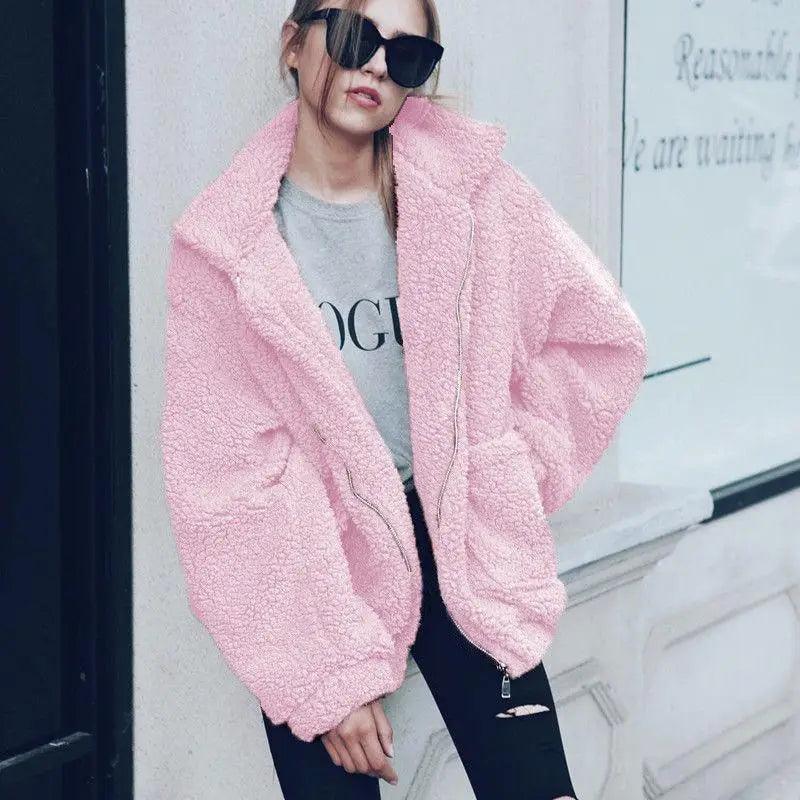 Manteau en fausse fourrure durable pour femme, collection automne hiver, veste décontractée et chaude en fourrure douce avec fermeture éclair, manteau en peluche avec poches, grande taille, style Teddy.