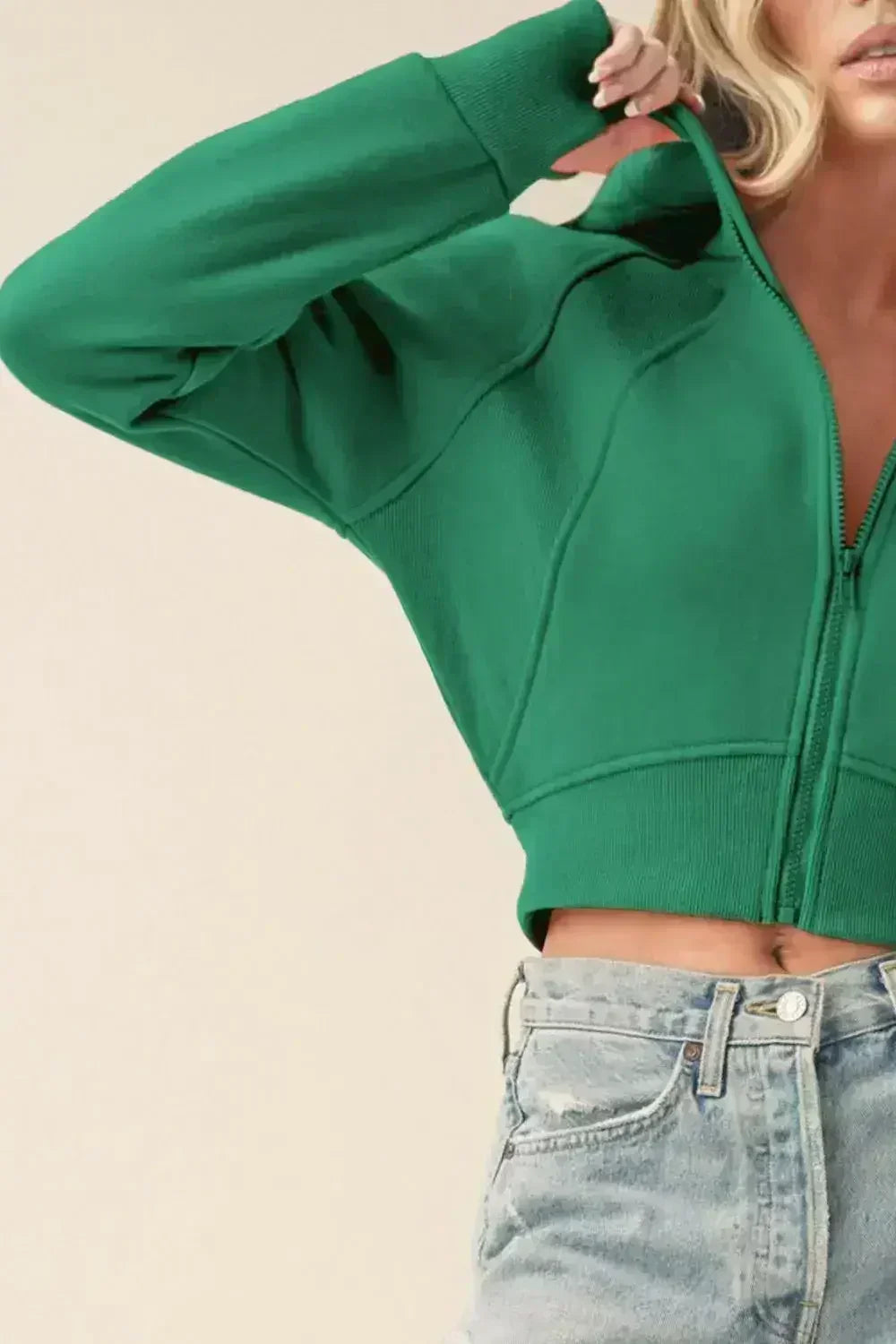 Sweat à capuche court zippé - Haut à manches raglan | Femstylo