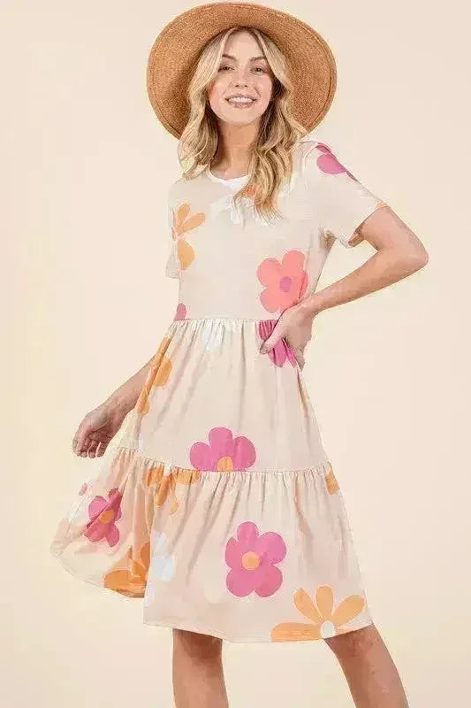 Robe d'été étagée fleurie - Col rond manches courtes | BOMBOM