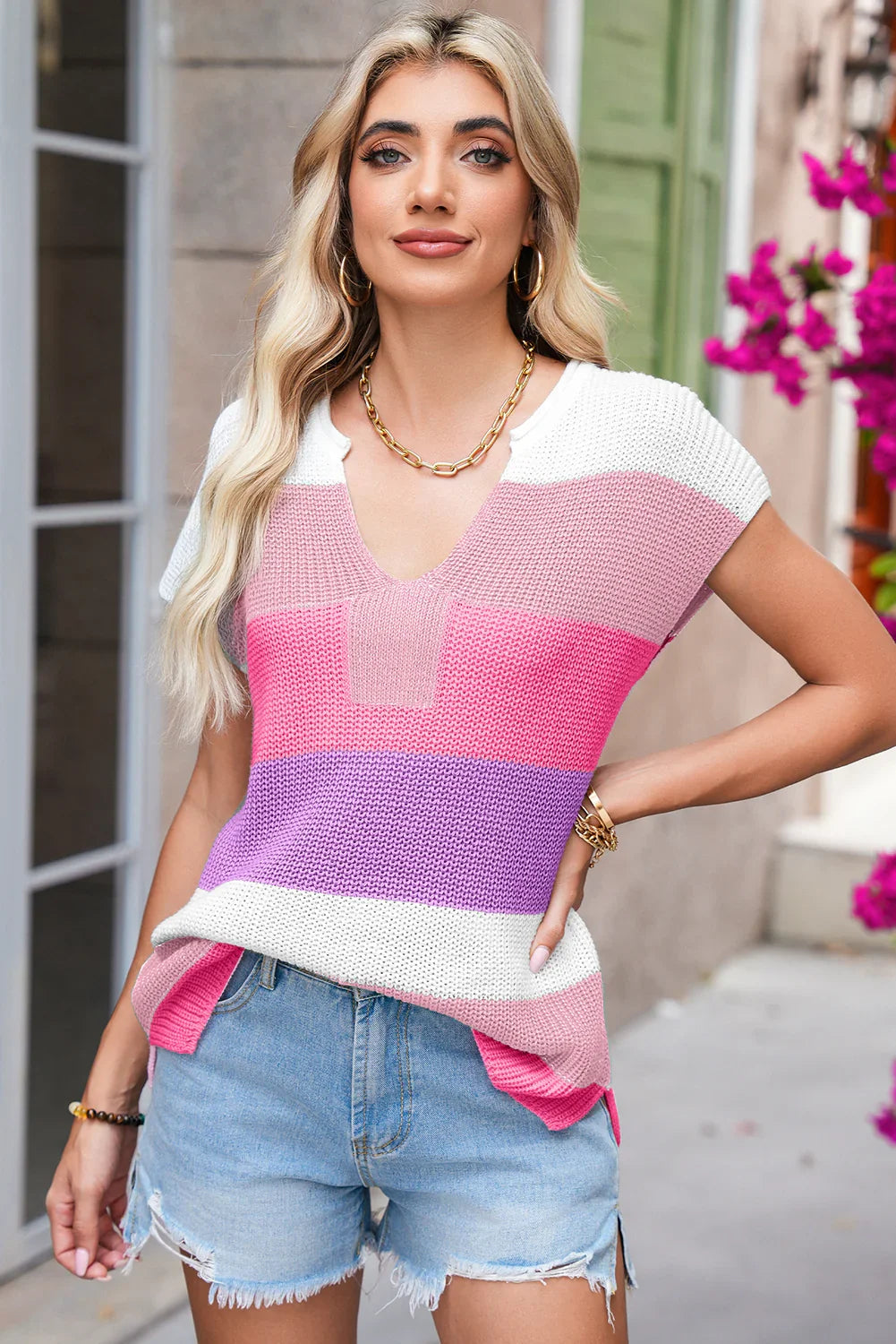 T-shirt en tricot color block multicolore à col en V entaillé