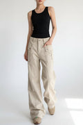 Pantalon décontracté femme jambe droite légèrement évasée délavé