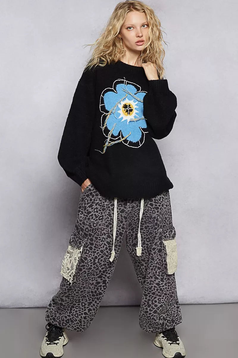 Pull POL à motif floral, col rond, avec surpiqûres apparentes