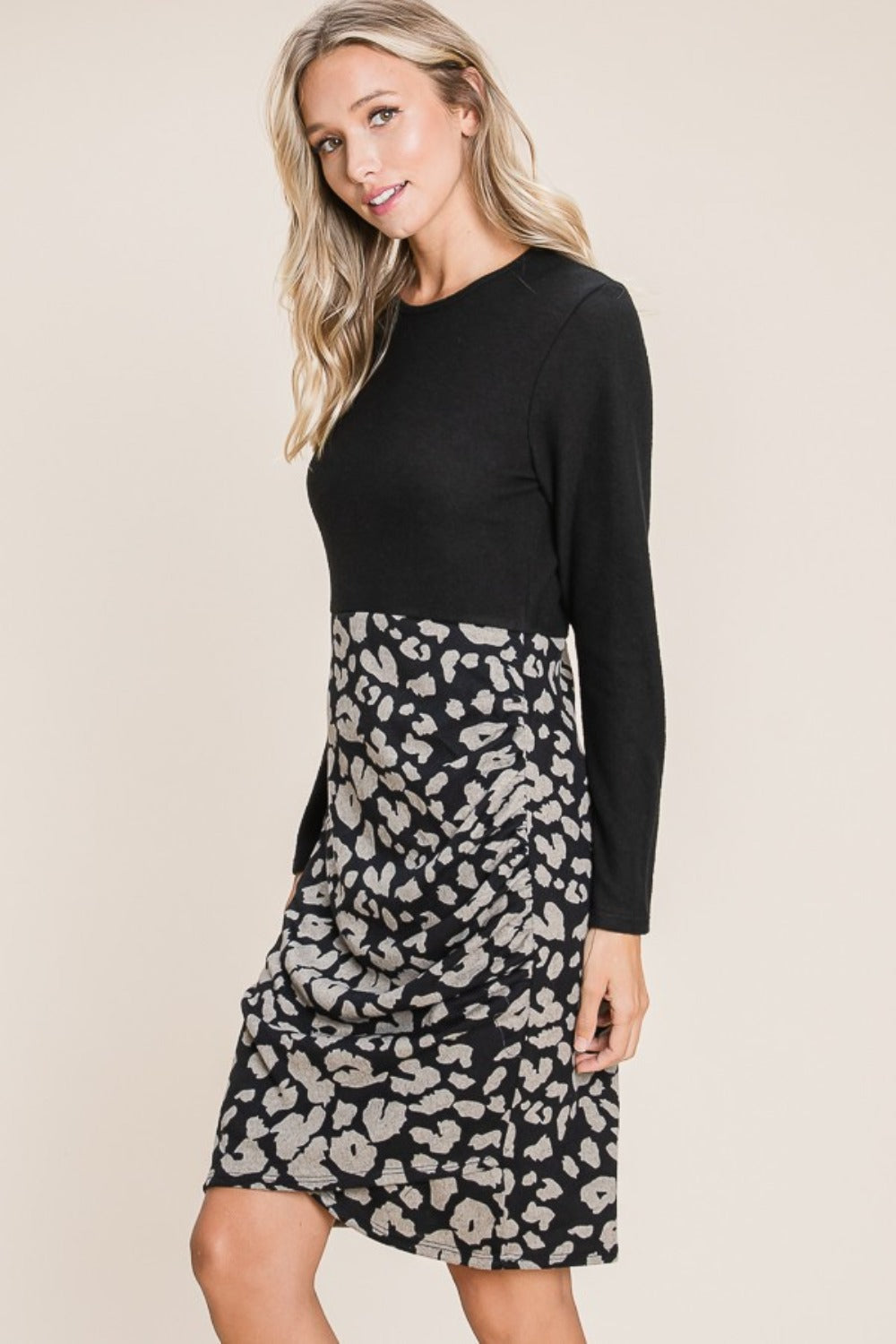 Robe en maille à motif léopard – Robe en maille imprimé animal, Robe pull à blocs de couleur, Robe en maille décontractée, Robe en maille tendance automne, Robe à manches longues confortable