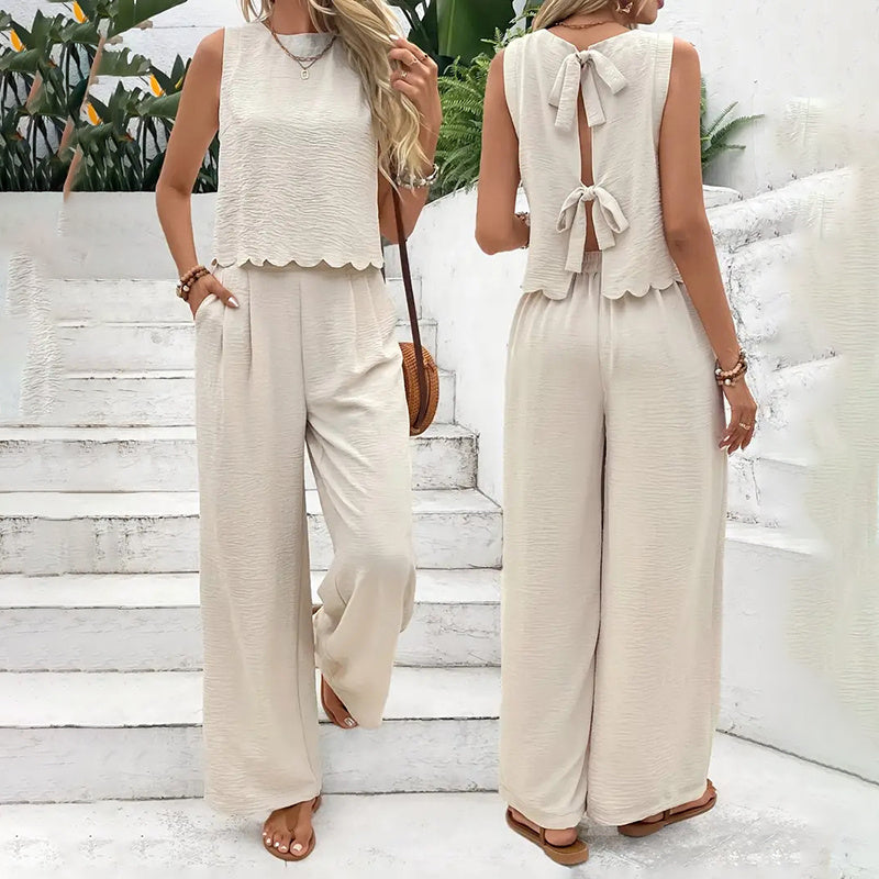 Ensemble deux pièces élégant, composé d'un haut court sans manches et d'un pantalon large