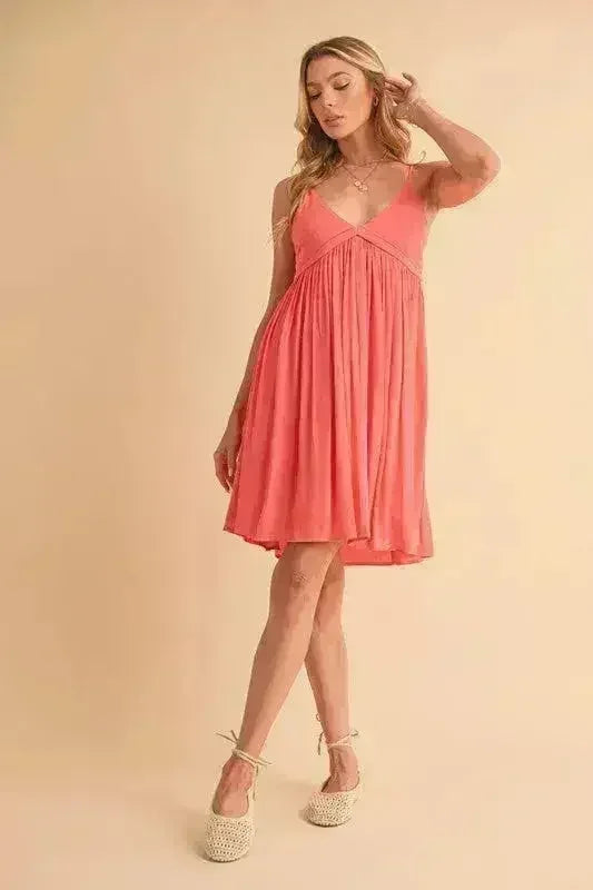 Robe caraco courte à bonnets froncés Aemi + Co