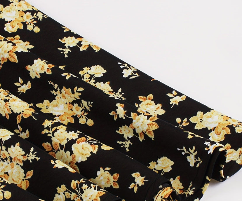 Robe longue dos nu à nouer, motif floral – Noir et bleu, tailles S-XXL