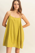 Nouvelle Robe Courte d'Été Trapèze Fluide à Bretelles et Poches pour Femme – Robe Décontractée et Chic à Bretelles Fines avec Poches Fonctionnelles pour un Look Estival Décontracté