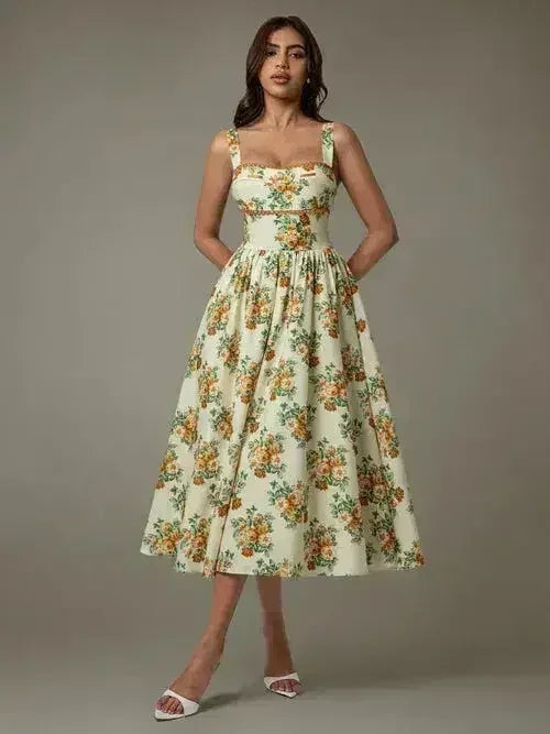 Robe midi florale sans manches bordée de dentelle